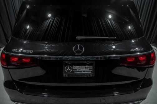2026 Mercedes-Benz GLS 450 4MATIC