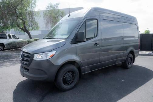 2025 Mercedes-Benz Sprinter 2500 Standard Roof