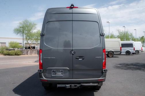 2025 Mercedes-Benz Sprinter 2500 Standard Roof