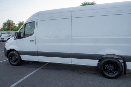 2025 Mercedes-Benz Sprinter 2500 High Roof