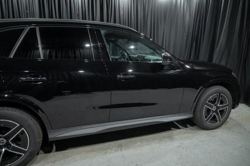 2026 Mercedes-Benz GLC 350e Base