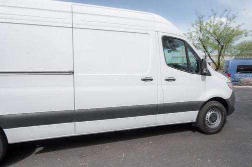 2025 Mercedes-Benz Sprinter 2500 High Roof