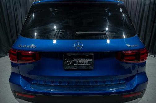 2024 Mercedes-Benz GLB 250 4MATIC