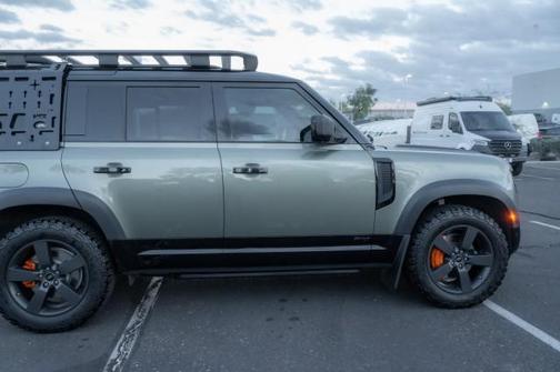 2021 Land Rover Defender 110 X-Dynamic HSE