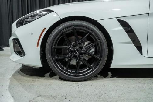 2025 BMW Z4 sDrive30i