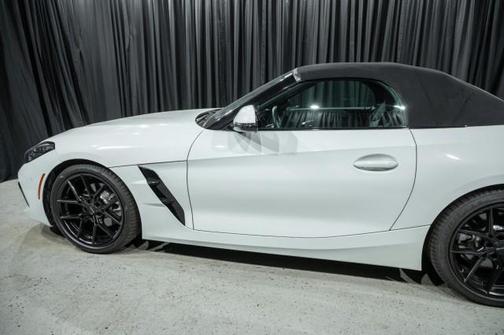 2025 BMW Z4 sDrive30i