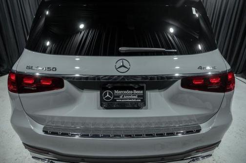 2025 Mercedes-Benz GLS 450 4MATIC