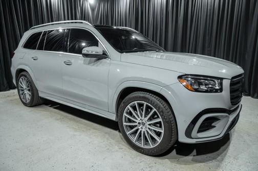 2025 Mercedes-Benz GLS 450 4MATIC
