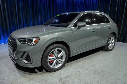 2022 Audi Q3 45 S line Premium Plus