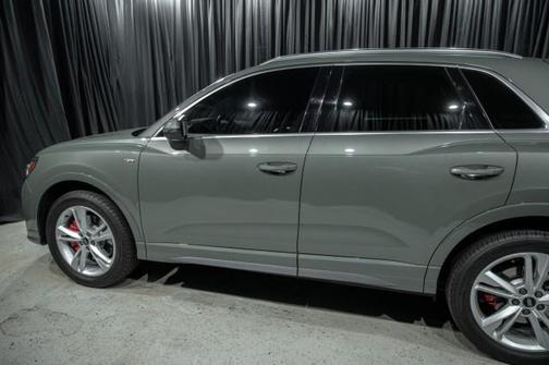 2022 Audi Q3 45 S line Premium Plus