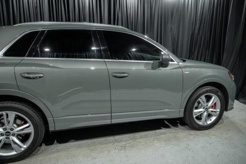 2022 Audi Q3 45 S line Premium Plus