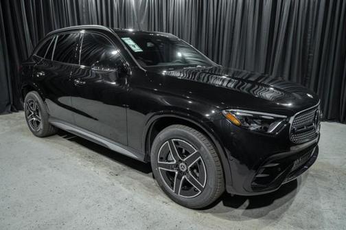 2025 Mercedes-Benz GLC 300 Base