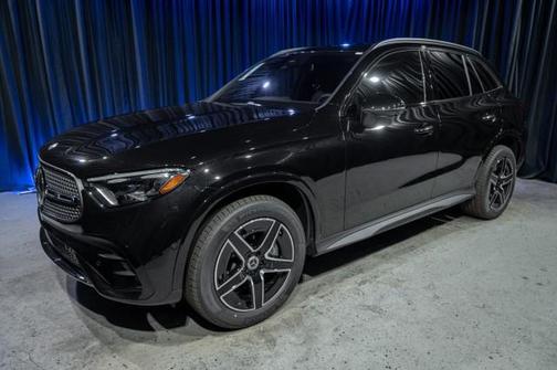 2025 Mercedes-Benz GLC 300 Base