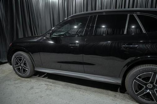 2025 Mercedes-Benz GLC 300 Base