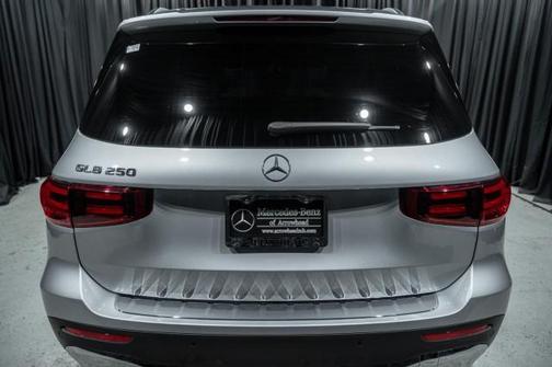 2025 Mercedes-Benz GLB 250 Base