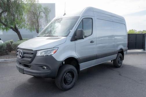 2025 Mercedes-Benz Sprinter 2500 Standard Roof