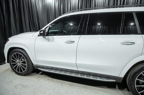 2026 Mercedes-Benz GLS 450 4MATIC