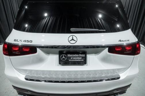 2026 Mercedes-Benz GLS 450 4MATIC