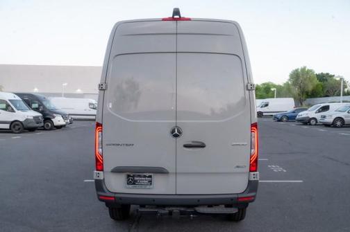 2025 Mercedes-Benz Sprinter 2500 High Roof