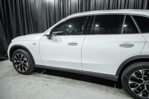 2025 Mercedes-Benz GLC 350e Base