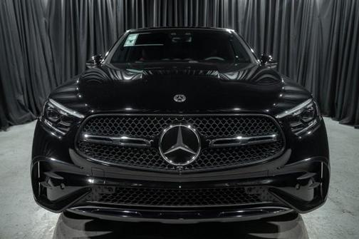 2025 Mercedes-Benz GLC 300 4MATIC Coupe