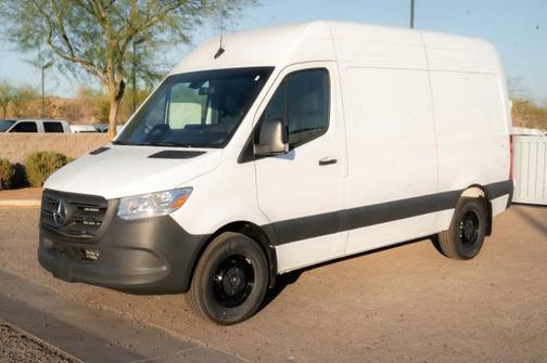 2025 Mercedes-Benz Sprinter 2500 Standard Roof