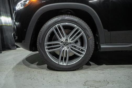 2026 Mercedes-Benz GLS 450 4MATIC