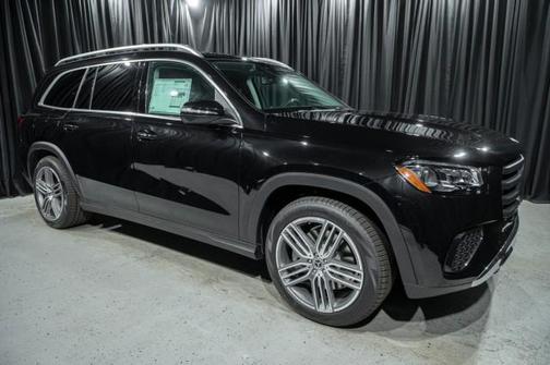 2026 Mercedes-Benz GLS 450 4MATIC