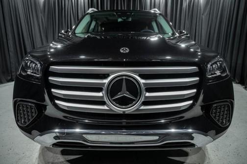2026 Mercedes-Benz GLS 450 4MATIC
