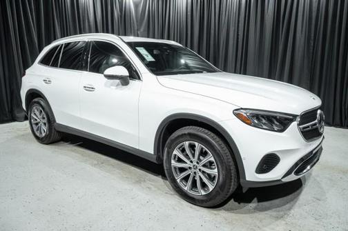 2025 Mercedes-Benz GLC 300 Base