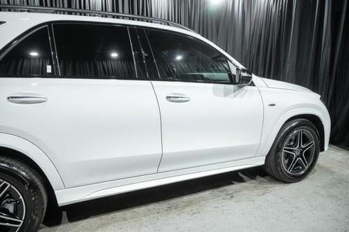 2025 Mercedes-Benz GLE 450e 4MATIC