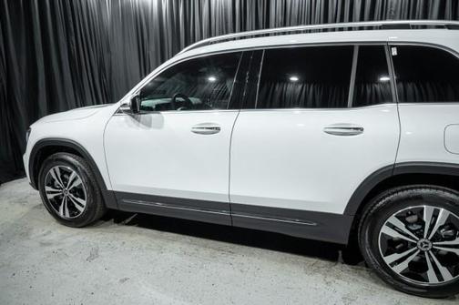 2025 Mercedes-Benz GLB 250 Base