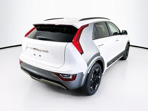 2025 Kia Niro EV Wave