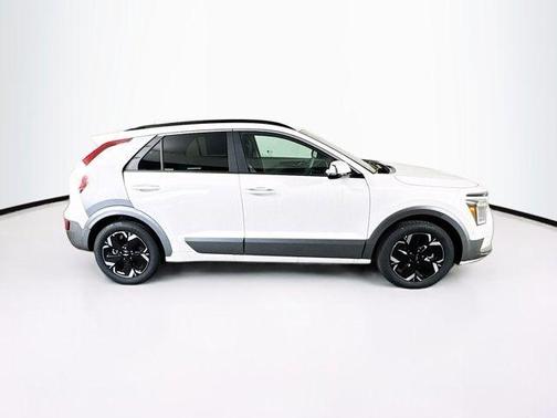 2025 Kia Niro EV Wave