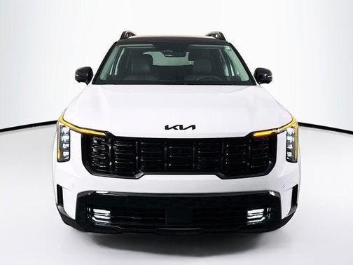 Glacial White Pearl 2026 Kia Sorento SX