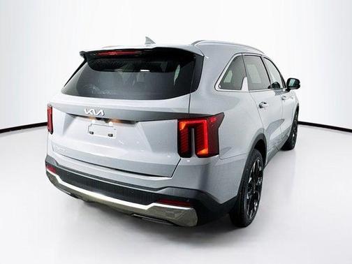 2025 Kia Sorento SX