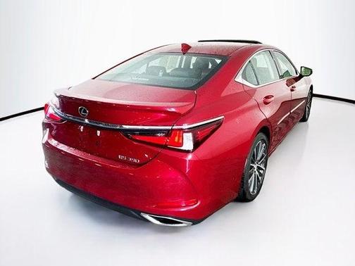 2022 Lexus ES 350 Base