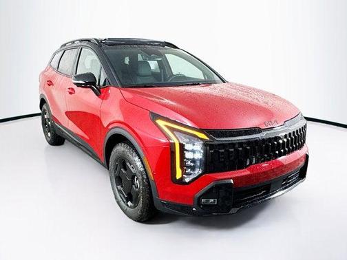Runway Red/Black Roof 2026 Kia Sportage S