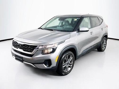 2023 Kia Seltos LX