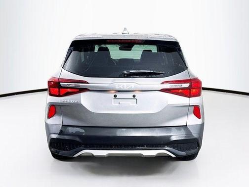 2023 Kia Seltos LX