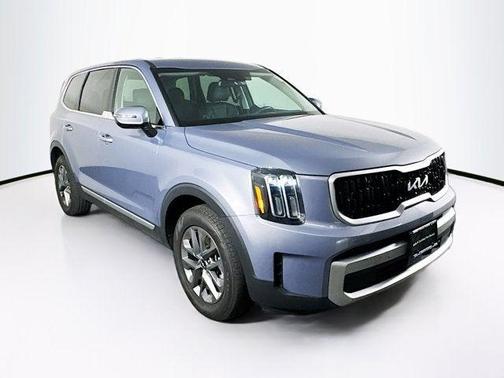 2023 Kia Telluride LX