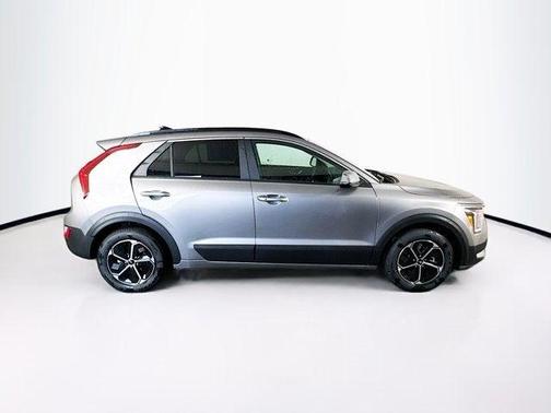 2025 Kia Niro Plug-In Hybrid EX