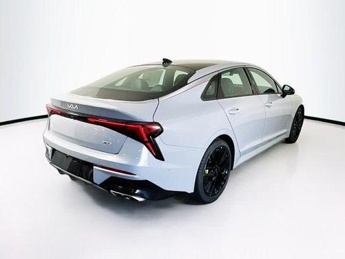 2025 Kia K5 GT