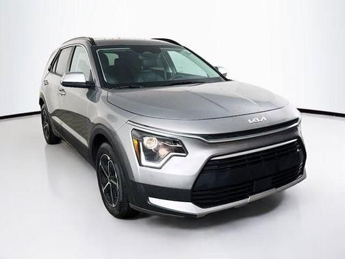 2025 Kia Niro Plug-In Hybrid EX