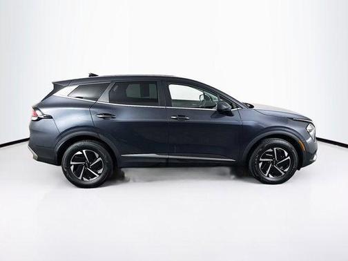 Gravity Gray 2023 Kia Sportage Hybrid LX