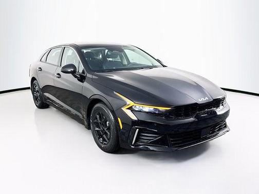 Aurora Black Pearl 2026 Kia K5 LXS