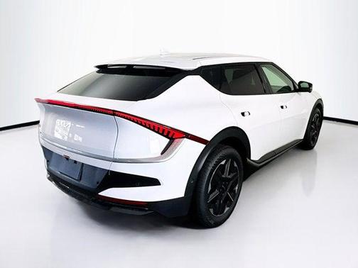 2025 Kia EV6 Light Long Range