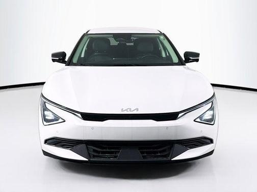 2025 Kia EV6 Light Long Range