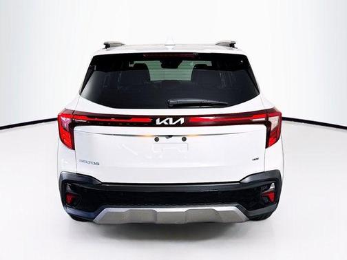 2025 Kia Seltos SX