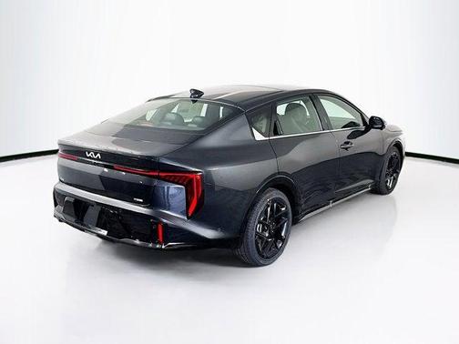 2025 Kia K4 GT-Line Turbo